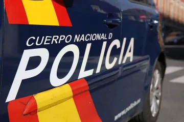 Испанската полиция издирва мъж, планирал атентат в Барселона