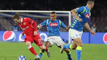 ПСЖ вади 50 млн. евро за халф на Наполи