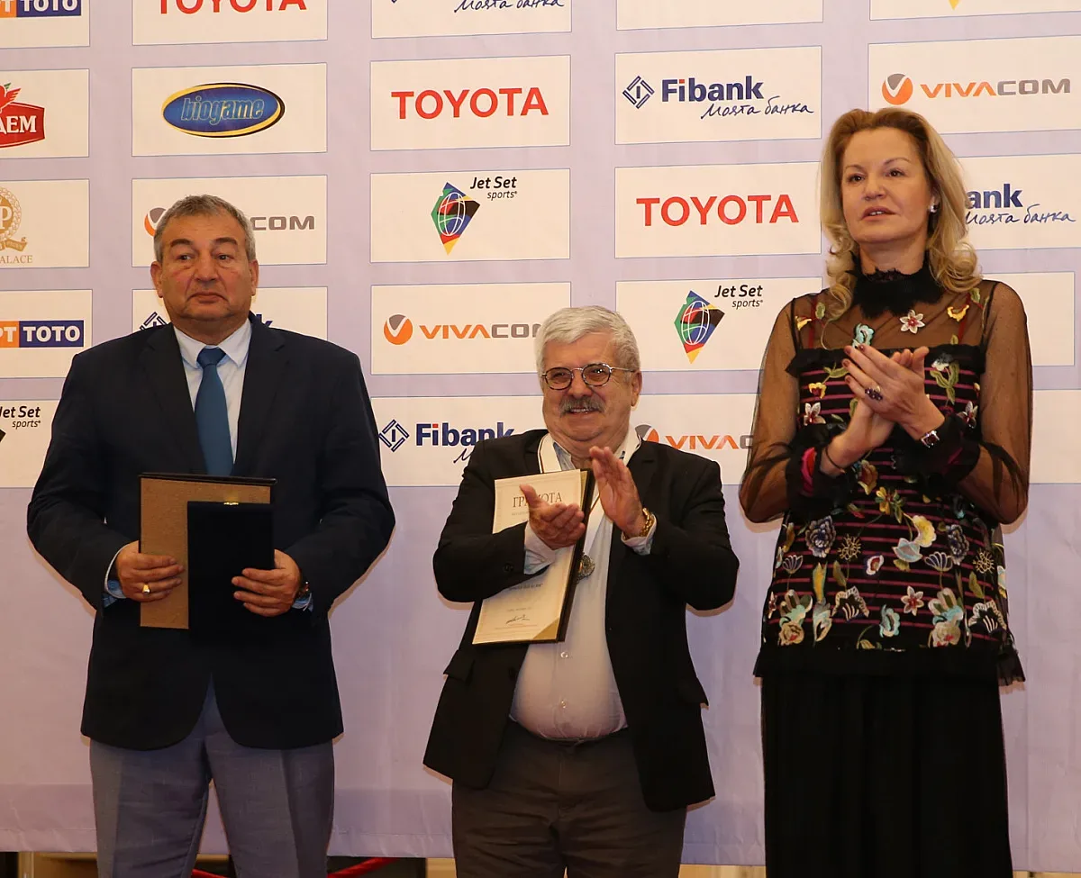БОК раздаде годишните си награди заедно с Икарите
