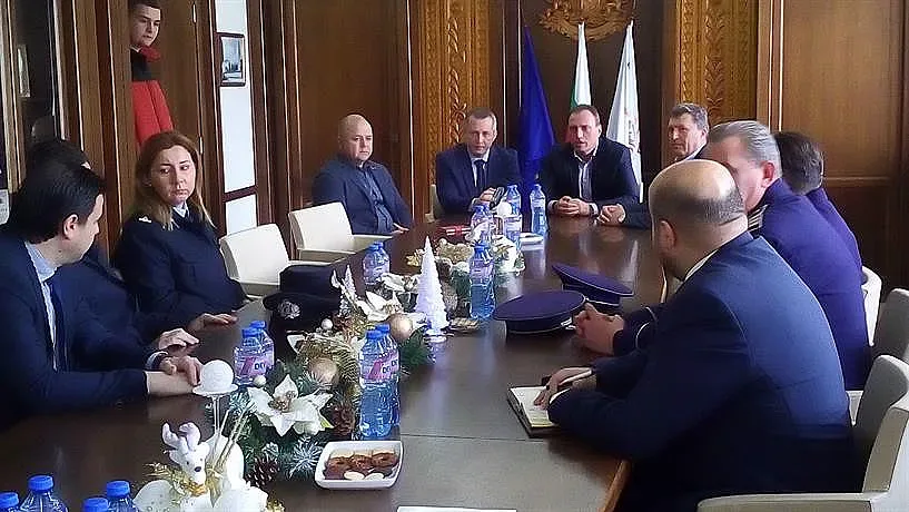 Наши, гръцки и румънски полицаи ще пазят в Банско през сезона