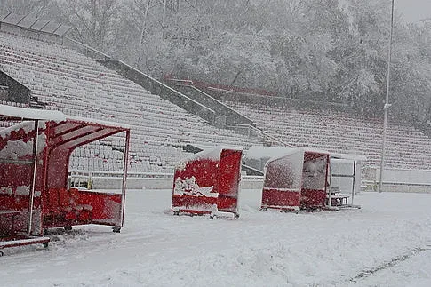 ЦСКА и Ботев играят, изчистиха преспите