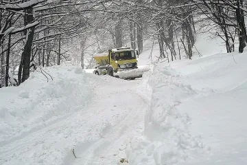 Над 200 машини чистят снега в столицата (ОБНОВЕНА)