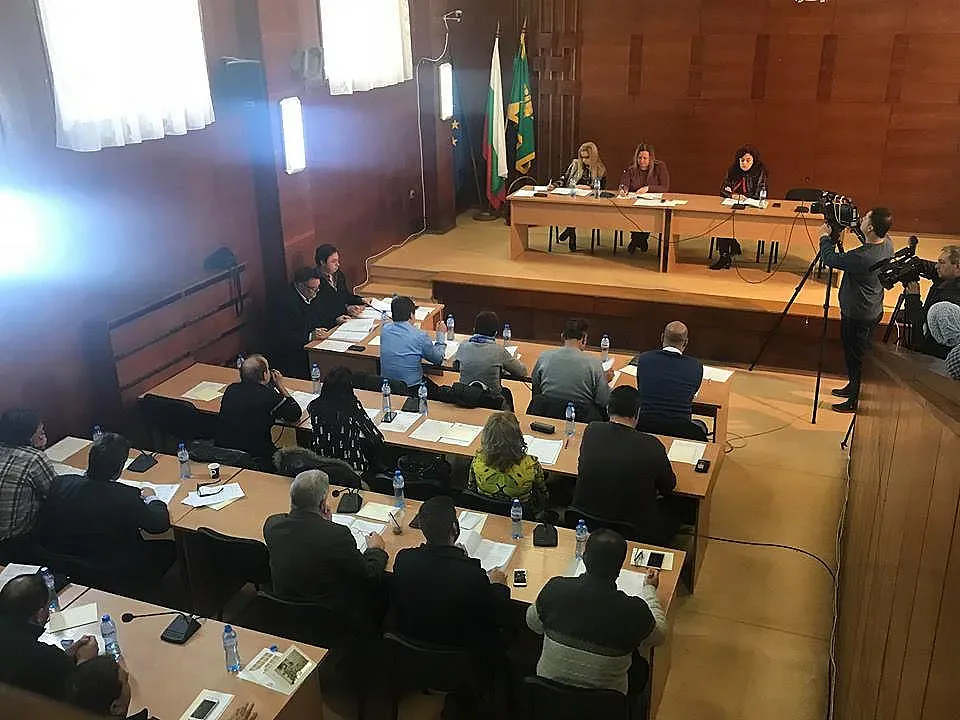 БСП и ДПС бранят името на Г.Димитров