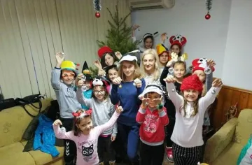 Работилница на Дядо Коледа отвори врати  в село Баня