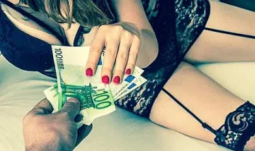 Съдят 38-годишна жена за проституране