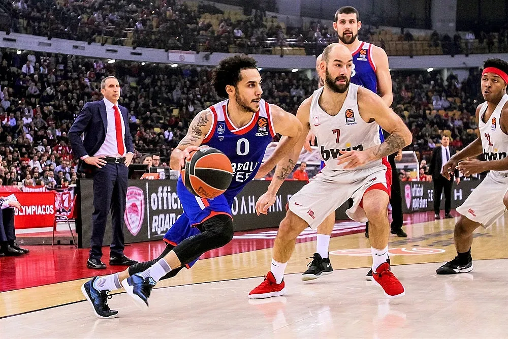 Олимпиакос и Везенков със седма победа в Евролигата