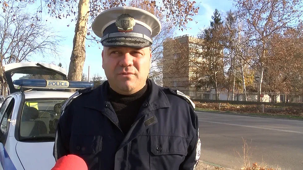 Продължава издирването на шефа на КАТ - Казанлък