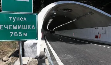 Шестима от АПИ обвинени за инцидента в тунел Ечемишка