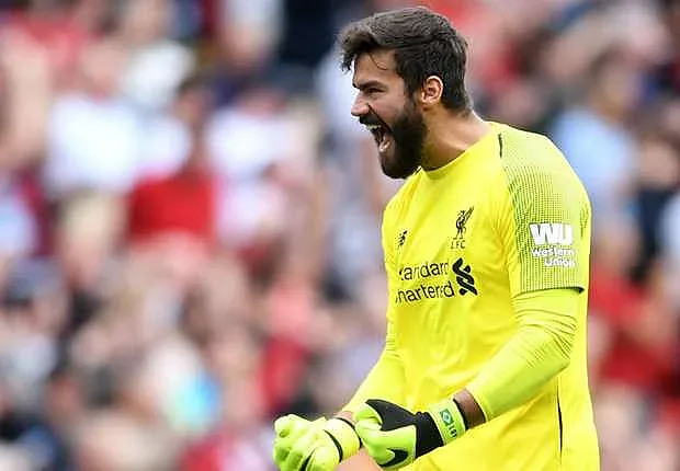 Вратар класира Ливърпул