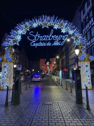 Кървава баня на коледния базар в Страсбург