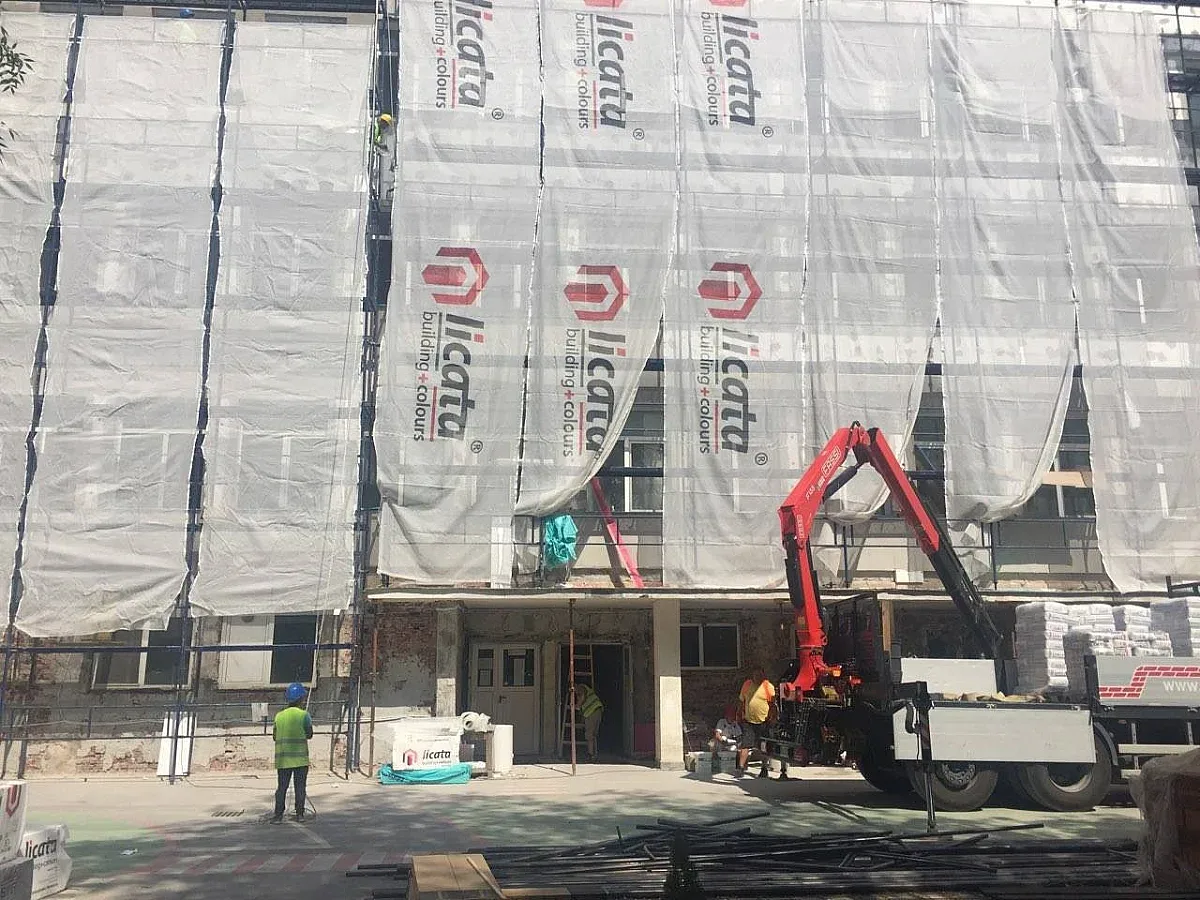 Строители вадят 1000 машини на "Цариградско"