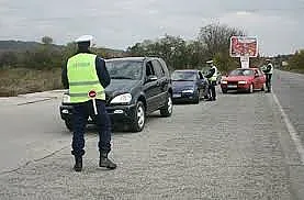 1335 пътни превозни средства проверени в Кърджалийско в акция „Зима