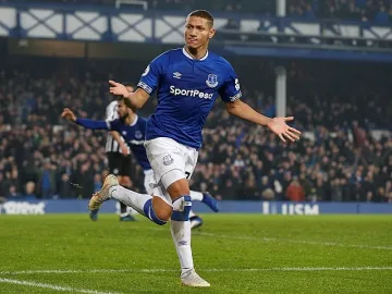 Барселона вади 40 млн. евро за нов нападател