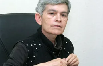У нас революциите се правят само във Фейсбук