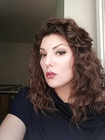 Шекерова разсмива и разплаква