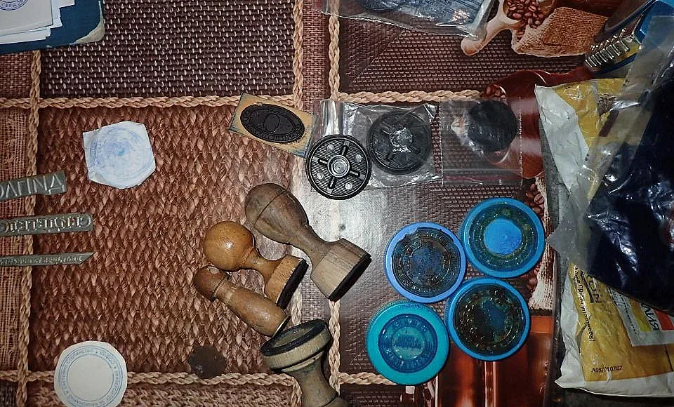 Хванаха "печатар" на документи в Костенец