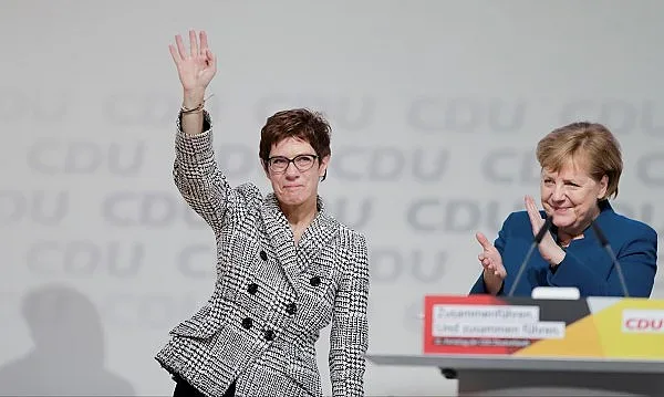 Генералката АКК пое щафетата от Меркел