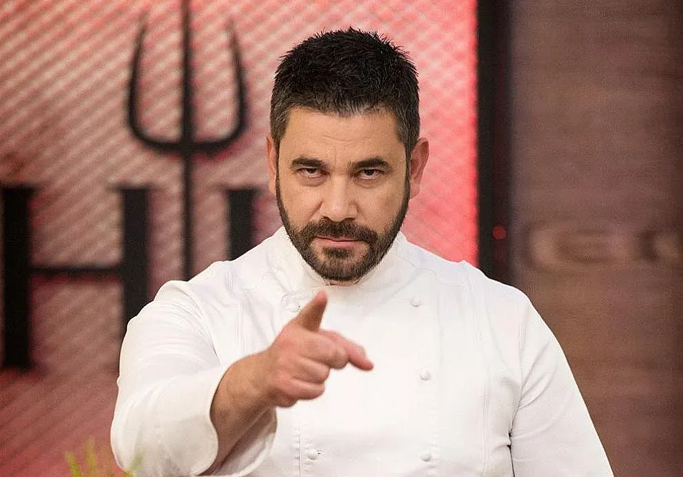 Шеф Ангелов размаха секирата в "Хелс китчън"