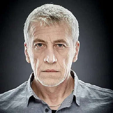 Атанас Атанасов режисира в Народния