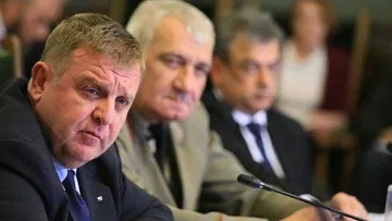 Каракачанов: Засега към България няма искане от НАТО