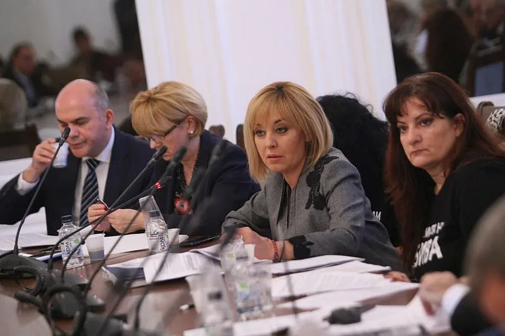 Мая Манолова: ЗЛП е изстрадан закон от смели жени