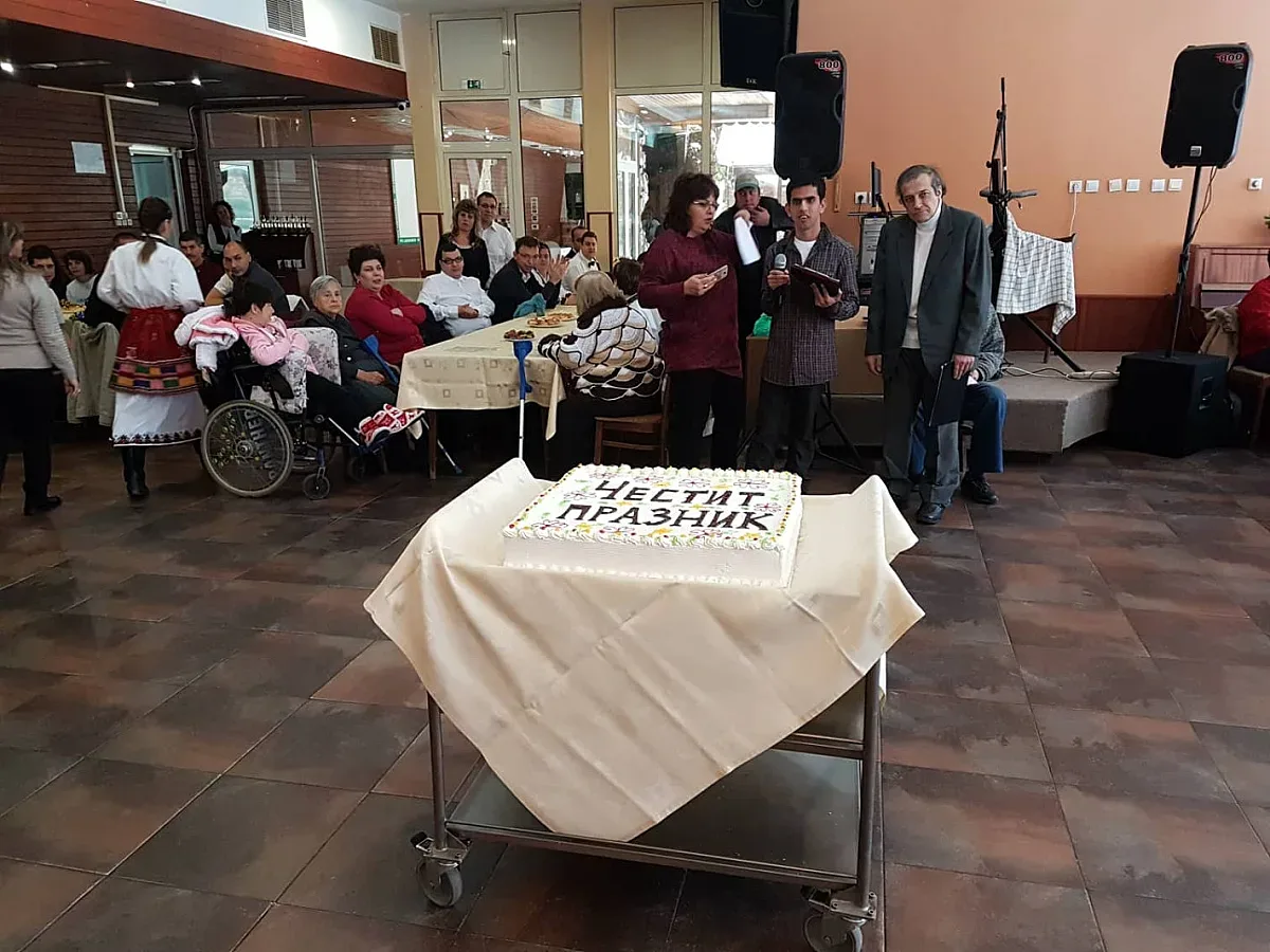 Кмет поздрави с празника им хората с увреждания