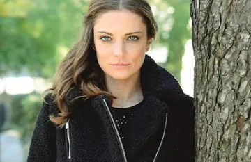 Актриса от "Есента на демона" издаде пикантни тайни за сериала