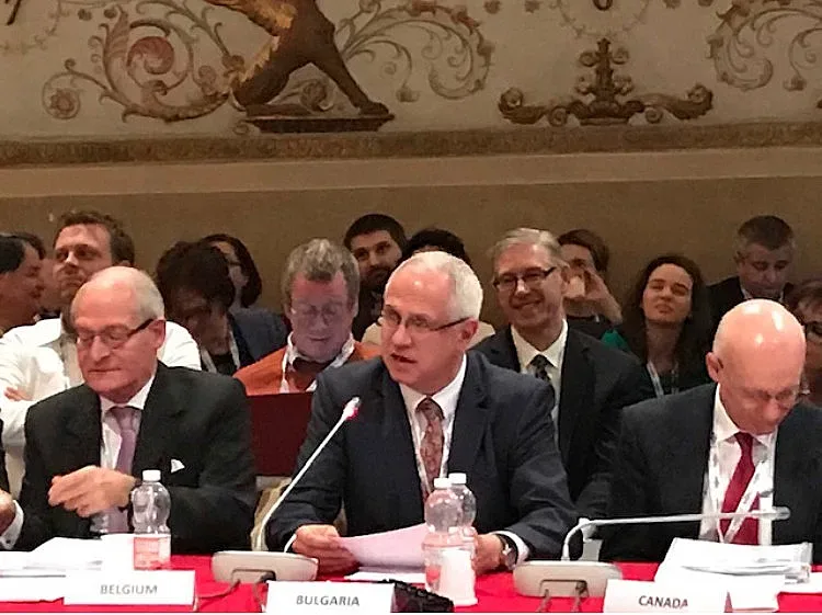 България е пълноправен член на Алианса за Холокоста