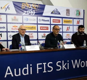 Звездите на световните ски рекламират Световната купа в Банско