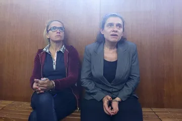 Проверяват съда върнал Иванчева и Петрова в ареста