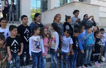 Деца от малцинствата опознават изкуствата