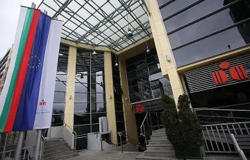 Бонусите в Агенцията по вписванията са законни