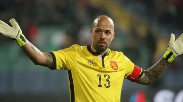 Ники Михайлов се завърна в Левски