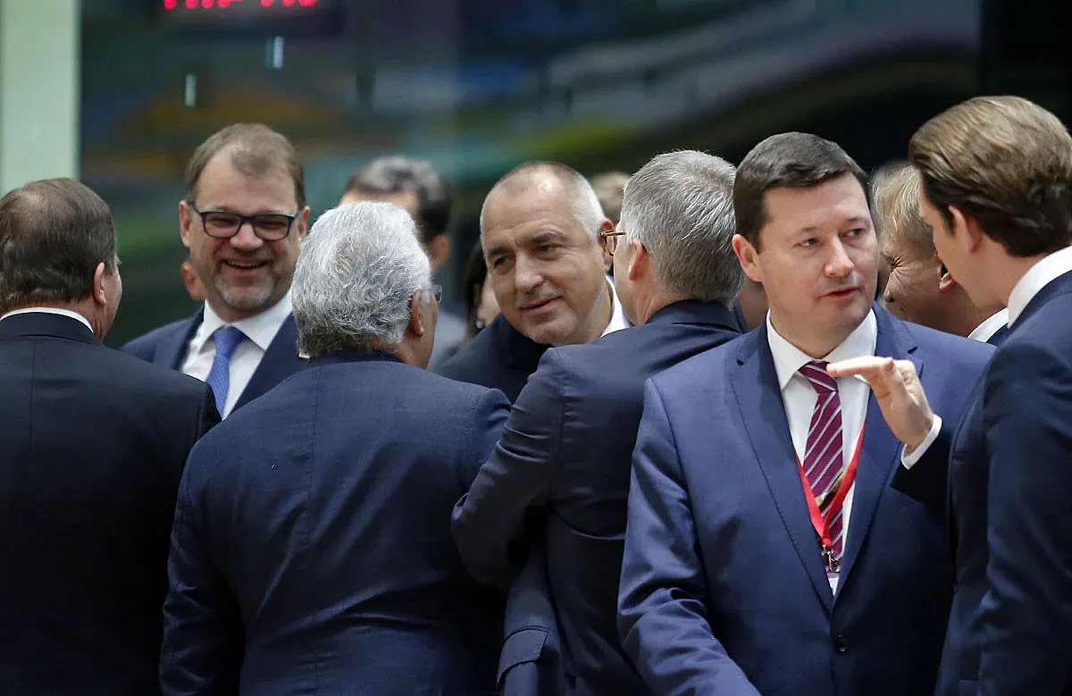 Подписаха Брекзит без шампанско (ОБЗОР)