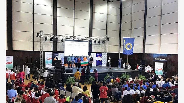 Куп медали спечелиха таланти на Световния шампионат по математика