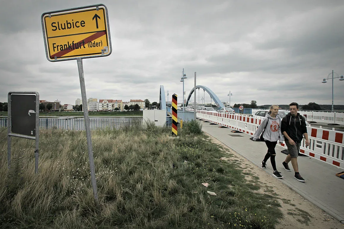 Временно върнаха граничния контрол в Полша