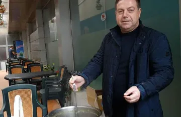 Шефът на БЛС  се включи в кампанията „Топъл обяд“
