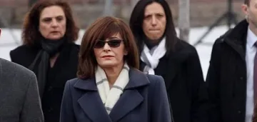 Кмет се оплака от охранителката на Деси Радева