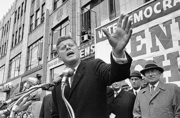 Кой уби президента Кенеди?