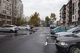 Жителите на Тракия се сдобиха с нов паркинг
