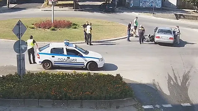 Отмниха наказанието на полицая за бащата на Радев