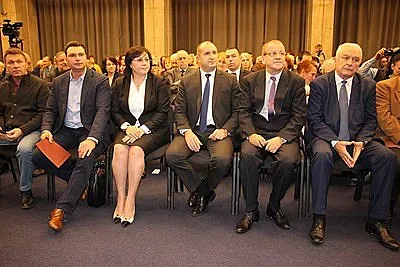 Паргов към Съюза на писателите: Вие браните българския дух