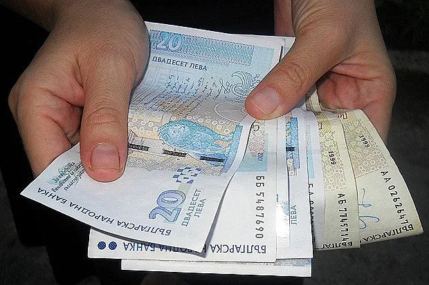 849 лева е средната работна заплата в област Кърджали