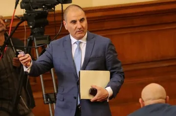 Цветанов: Коалицията за малко да се счупи