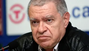 Проф. Константинов: Това в малката коалиция е глупост