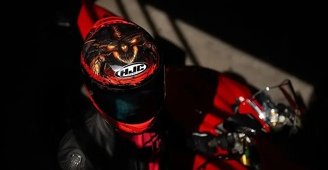 Как да изберем най-добрата каска за мотор