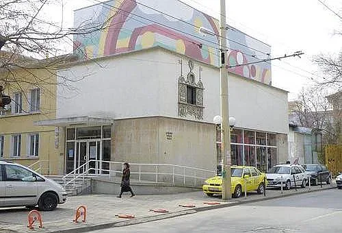 Войводи даряват празничен спектакъл на децата