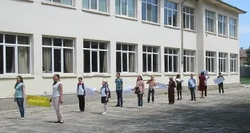 Два класа възрастни тръгват на училище в Дулово