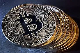 Биткойнът тръгна надолу
