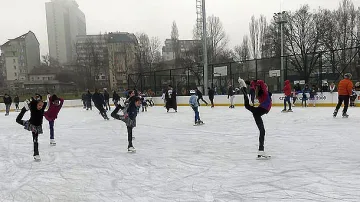Ледена пързалка ще зарадва русенци